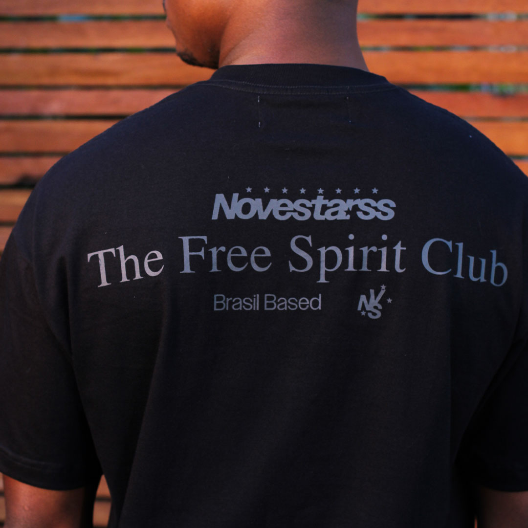 Camisa Essentials Black Camisa Essentials Black